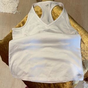White Athletic Alo Cool fit